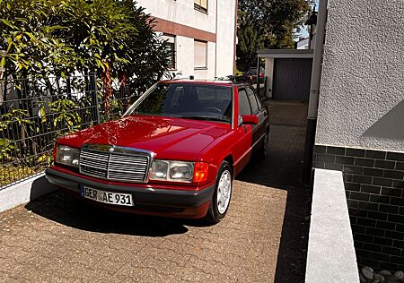 Mercedes-Benz 190