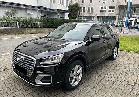 Audi Q2 30 TFSI S tronic S-Line Sport