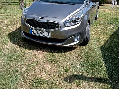 Kia Carens 1.7 CRDi 141PS Dream-Team Edition Dre...