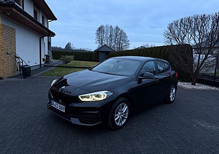 BMW 118i Advantage