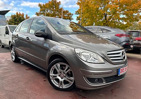 Mercedes-Benz B 200 B200 B Klasse/AUTOMATIK/SHZ/NAVI/TÜV&SERVICE NEU