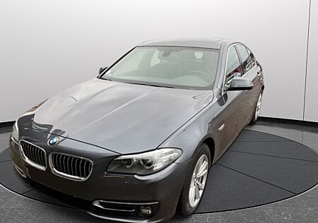 BMW 520d 5 Lim.*VIRTUAL-COCKPIT*PANO*MEMORY*LEDER