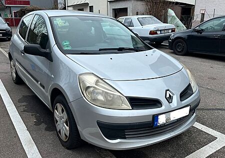 Renault Clio Campus 1.2 16V Campus (defekte Kupplung)