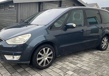 Ford Galaxy 2,0 TDCi 103kW DPF Ambiente Ambiente