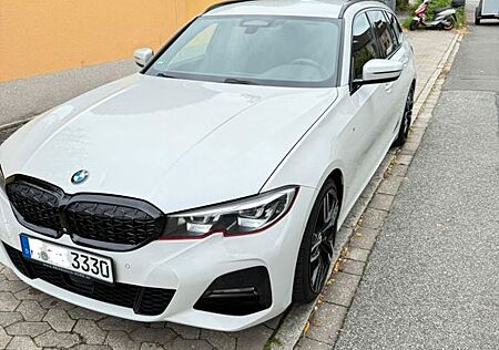 BMW 320d Touring M Sport Automatik G21 8 Fach Bereif