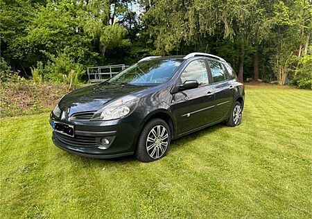 Renault Clio Grandtour Authentique 1.2 16V Eco2 55kW...