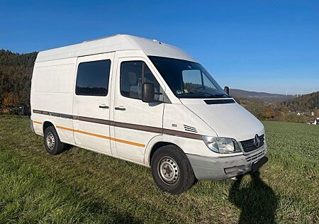 Mercedes-Benz Sprinter 211 CDI, zum Campervan ausgebaut