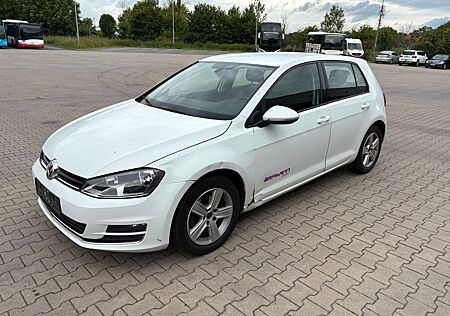 VW Golf Volkswagen Highline