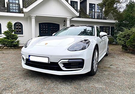 Porsche Panamera 4 E-Hybrid Platinum Edition Platinu...