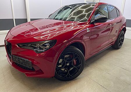 Alfa Romeo Stelvio QUADRIFOGLIO VERDE 2.9 520PS AUT PANO...