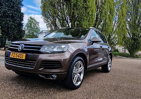 VW Touareg Volkswagen 4.2 V8 TDI Tiptronic Exclusive Exclusive