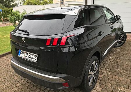 Peugeot 3008 1.2 PureTech 130 EAT8 Allure