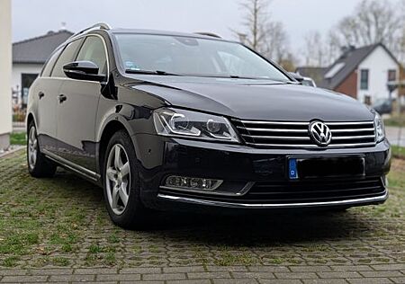 VW Passat Variant Volkswagen 2.0 TDI DSG 130kW Exclusive B...