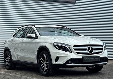 Mercedes-Benz GLA 180 GLA -Klasse *BI-XENON/NAVI/