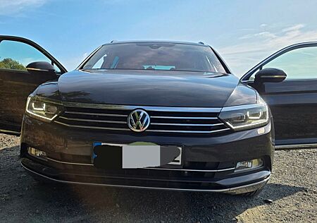 VW Passat Variant Volkswagen 2.0 TDI SCR 140kW Highline Va...