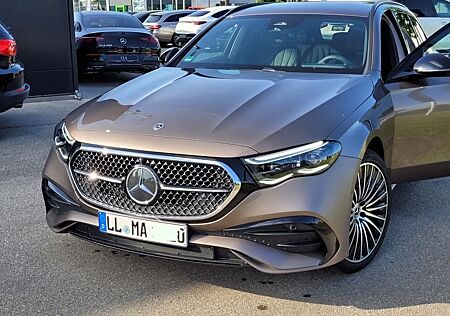 Mercedes-Benz E 220 E220d 4MATIC T Autom. AMG Standheizung Vollaus.