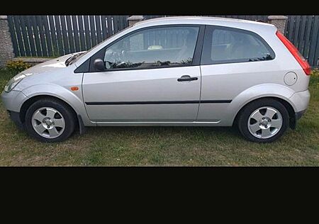 Ford Fiesta 1.3 44 kW -