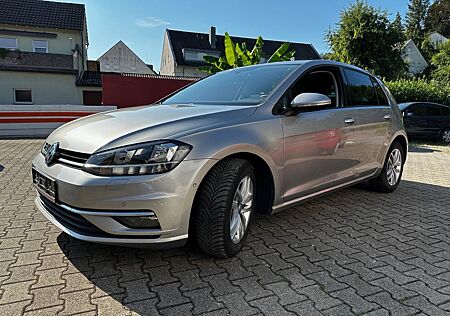 VW Golf Volkswagen VII Lim. 1.6 TDI Comfortline Carplay