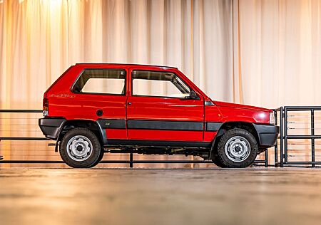 Fiat Panda 4x4 Erstlack ! original 29600km