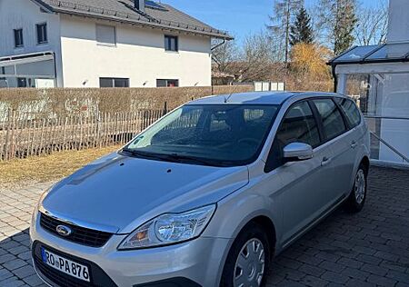 Ford Focus 1,6TDCi Inspektion Neu , Winterreifen neu