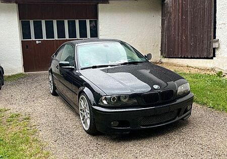 BMW 320i E46