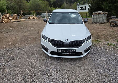 Skoda Octavia 2.0 TSI RS RS