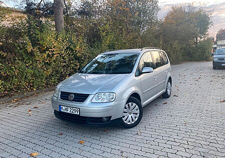 VW Touran Volkswagen 1.9 TDI DSG Trendline