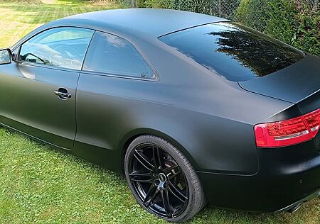 Audi A5 2.0 TDI (DPF) - Schwarz matt