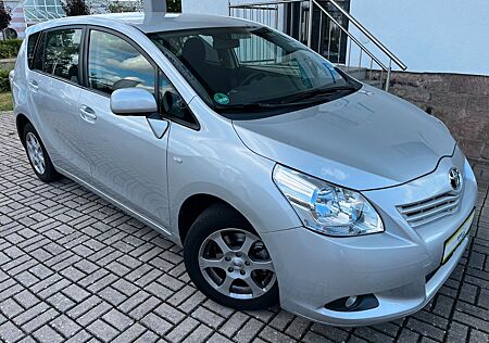 Toyota Verso 1.8 Life°Klimaautom.°Alu Felgen°7 Sitzer°