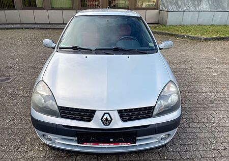 Renault Clio II Extreme 2