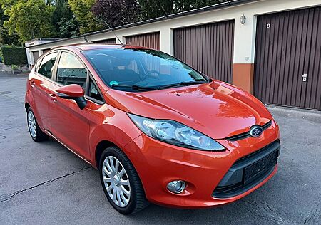 Ford Fiesta 1,25 Trend 82 PS / 5 Türer / Klima