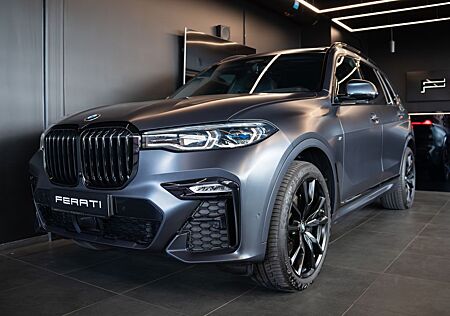 BMW X7 xDrive40i M-Sport Dark Shadow Edition