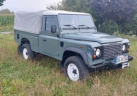 Land Rover Defender 110 Pick Up Seilwinde, Rückfahrkammera