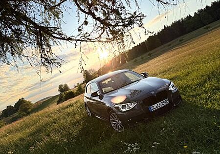 BMW 116i Sport Line Sport Line