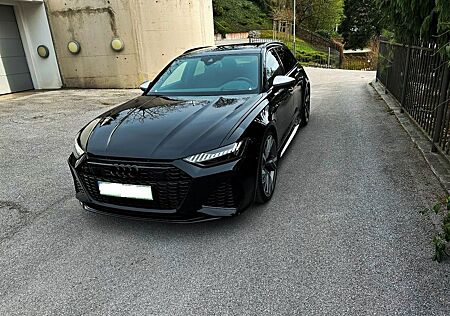 Audi RS6 4.0 TFSI tiptr. quattro -