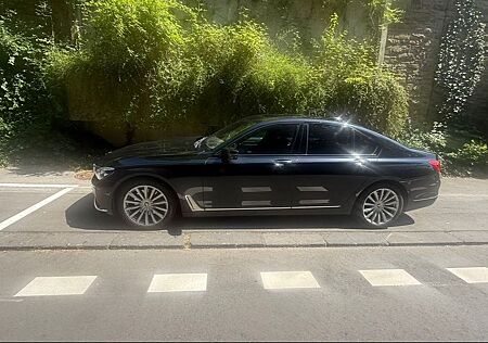 BMW 730d - Limousine Nappaleder Laserlicht Alarm Wla