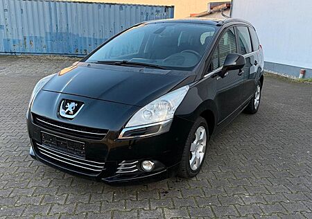 Peugeot 5008 1.6 Family 155 THP*Panorama*NAVI*Kimaautom*