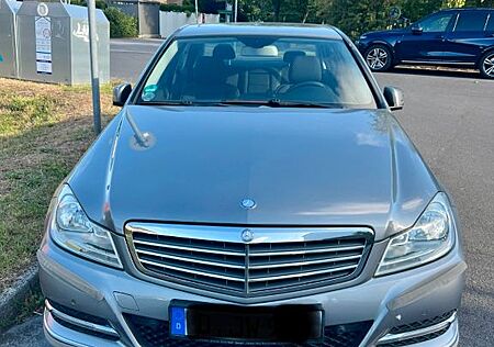 Mercedes-Benz C 180 BlueEFFICIENCY -