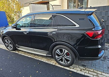 Kia Sorento 2.2 CRDi AWD GT Line Automatik nur 31k