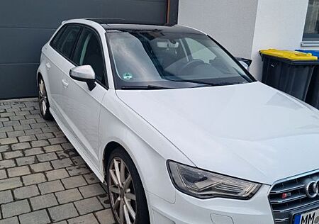Audi S3 2.0 TFSI S tronic quattro Sportback -