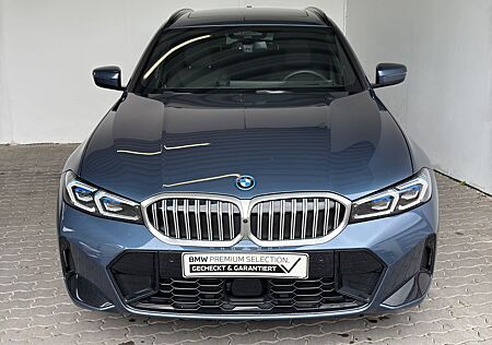 BMW 330e xDrive Tour. M Sport Navi.LED.360°.AHK.ACC