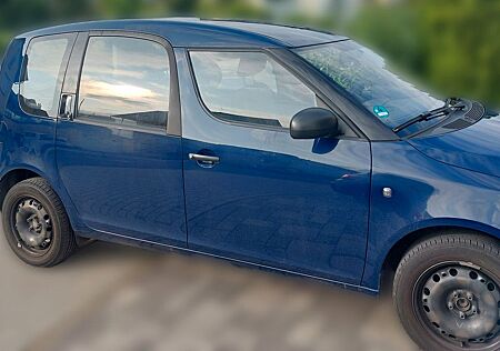Skoda Roomster 1.2l TSI 63kW Active Plus Edition A...