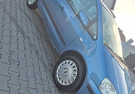 Ford Galaxy 1.9TDI Ghia 7-sitzig 1 Hand