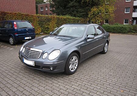 Mercedes-Benz E 280 CDI Facelift Tüv 03.2026 Vollleder