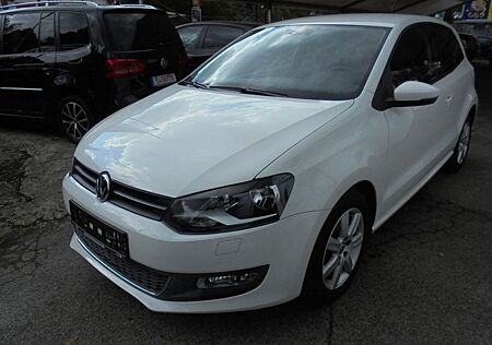 VW Polo Volkswagen V Highline TDI *DSG NAVI ALU PDC AHK LEDER*