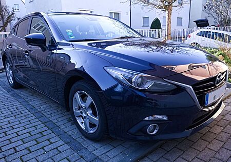 Mazda 3 2.0 SKYACTIV-G 120 Sports-Line Sports-Line