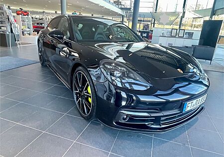 Porsche Panamera 4 E-Hybrid ST | Approved | Lift