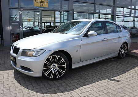 BMW 325 Baureihe 3 Lim.-Navi-el.GSSD.SH-8xAlu