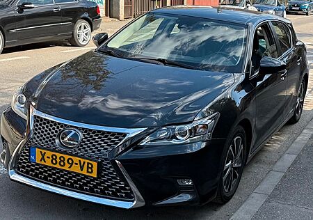 Lexus CT 200h 200h -
