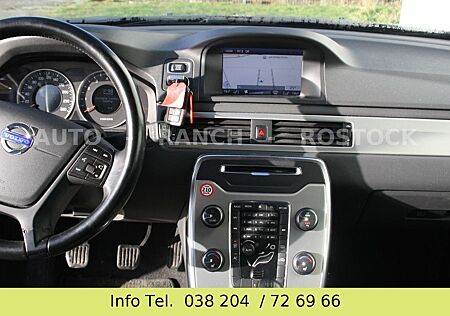 Volvo V70 T4 Kinetic Xenon/Navigation/PDC/Shz/AHK/Alu